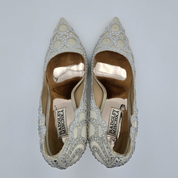 Badgley Mischka Rouge Pointy-Toe Pumps, Ivory, Women's 9 - Picture 5 of 16